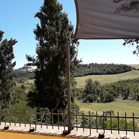 Agriturismo Alle Rose Вольтерра Экстерьер фото