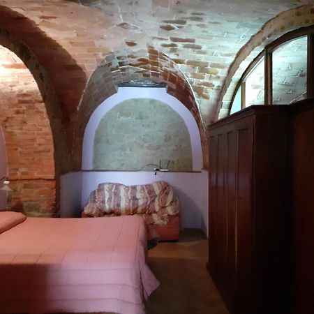 Agriturismo Alle Rose Вольтерра Экстерьер фото